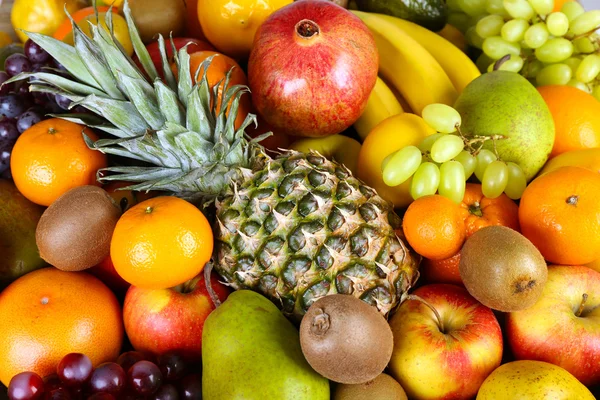 Sortimento de frutos exóticos close-up — Fotografia de Stock