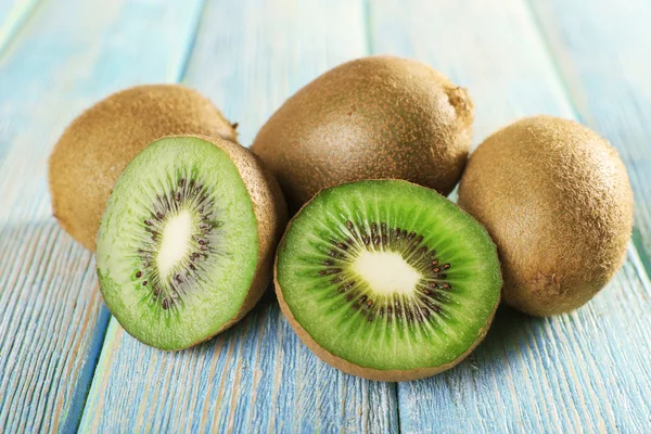 Saftige Kiwi-Früchte — Stockfoto