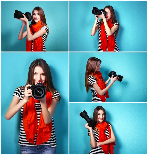 Kolaż z młoda kobieta fotograf na niebieskim tle — Zdjęcie stockowe