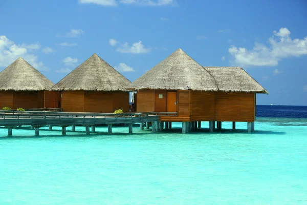 Ville d'acqua su sfondo oceano — Foto Stock