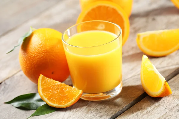 Orange juice on table close-up — Stock Photo, Image