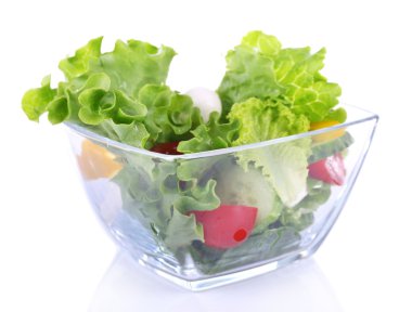 Taze sebze salatası.