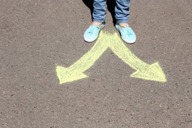 Kadın ayakları seçim yapma