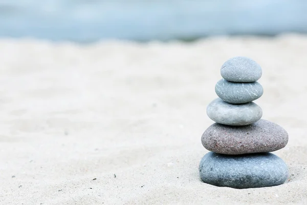 Zen stones rovnováhu lázně — Stock fotografie