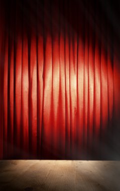 Performans önce boş sahne