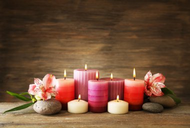 mumlar ve spa taşlar