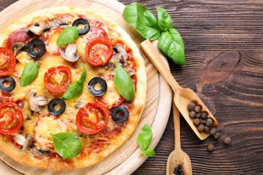 sebzeler lezzetli pizza