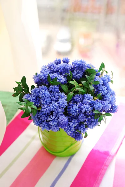 Hermoso ramo de muscari —  Fotos de Stock