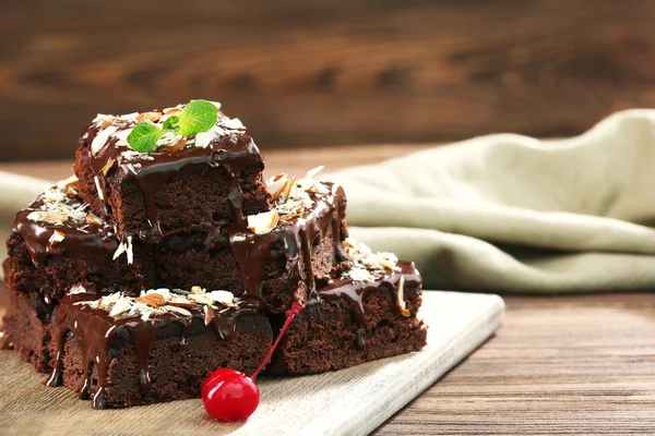 Deliciosos pasteles de chocolate —  Fotos de Stock