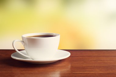 Kahve Tablo parlak zemin üzerine