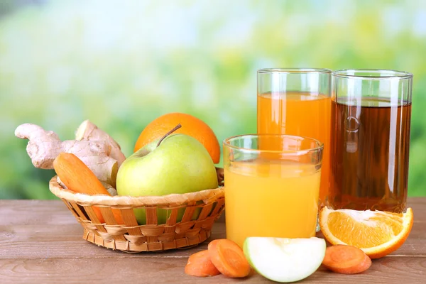Sortiment av hälsosamma färska juicer — Stockfoto