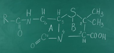 molekül modelleri ve tahta arka plan sayfasındaki formülleri