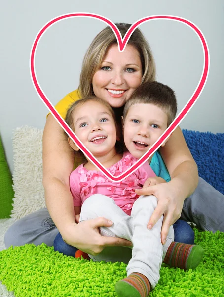 Happy Family Drawing Heart — Stock Photo, Image