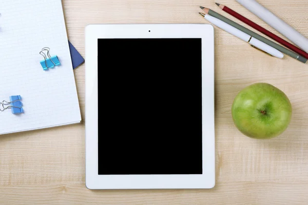 Tablet and school supplies — Stock Photo, Image