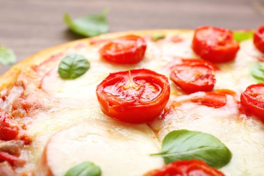 peynir ve domates, closeup lezzetli pizza