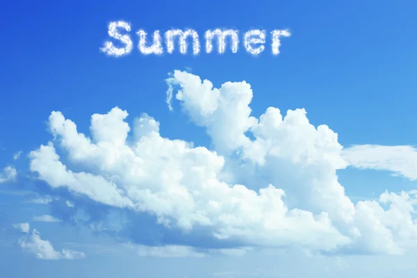 写在蓝色的天空的夏天 — 图库照片