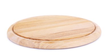 Tahta kesme tahtası beyaz üzerine izole edildi