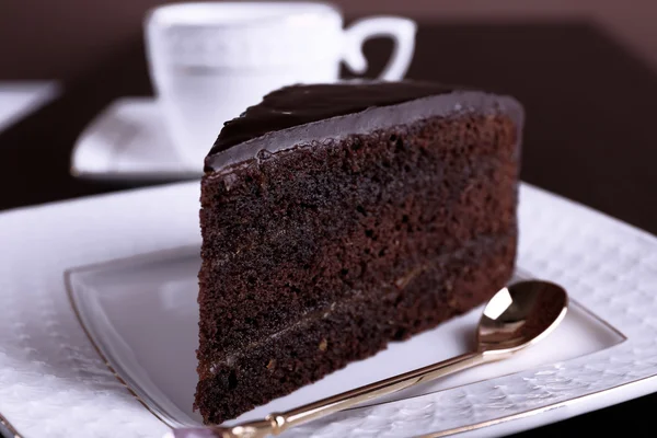 Piece of chocolate cake — Stock Photo, Image