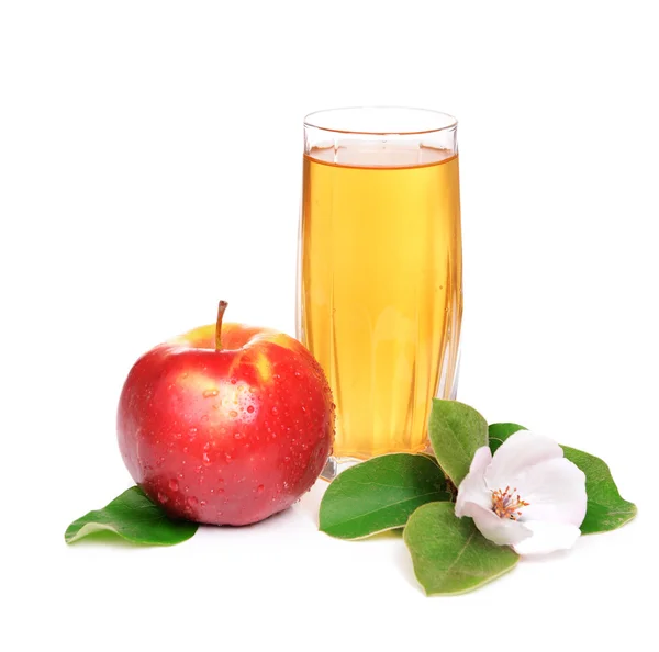 Glass of apple juice and apples, isolated on white — Stock Photo, Image