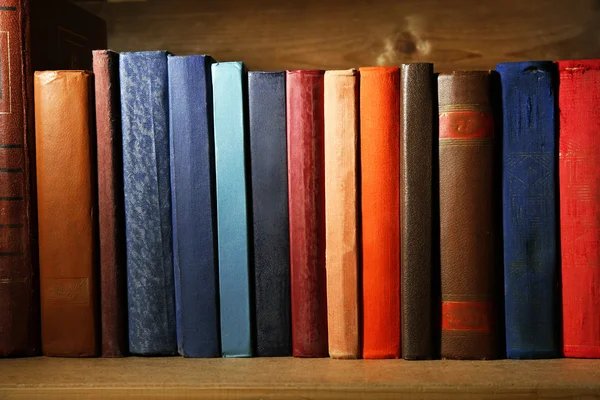 Old books on shelf — Stock Photo, Image