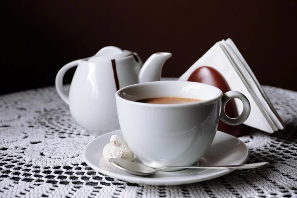 Chocolate caliente en taza — Foto de Stock