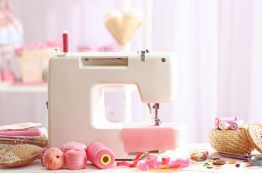 dikiş makinesi atölye tablo