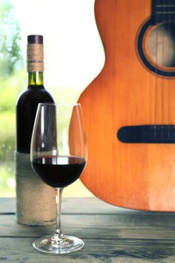 Akustik gitar sonraki pencere