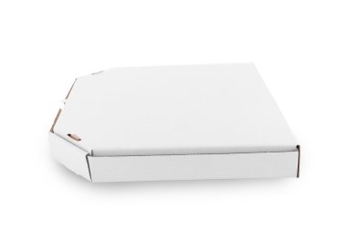 Pizza kutusu beyaza izole edilmiş.