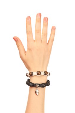 el ile üzerine beyaz izole bilezik