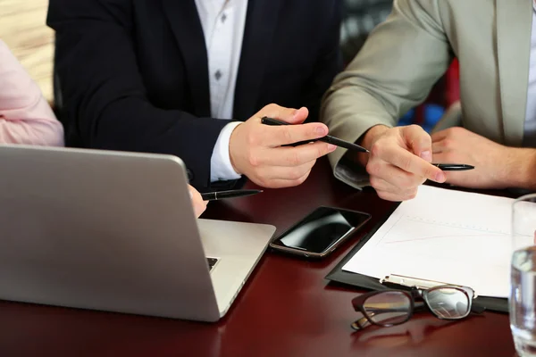 Businesskonferenz, Nahaufnahme — Stockfoto