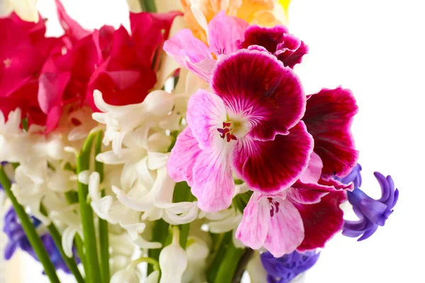 Букет ярких цветов крупным планом — стоковое фото