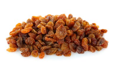 yığın üzerinde beyaz izole kuru üzüm