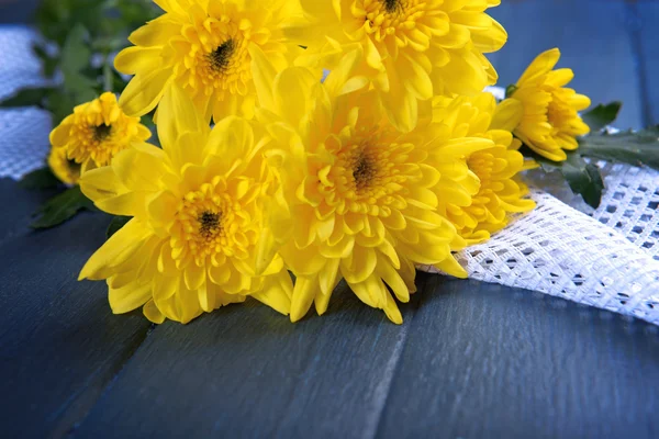 黄色的菊花束美丽 — 图库照片