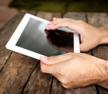 Dijital tablet tutan eller