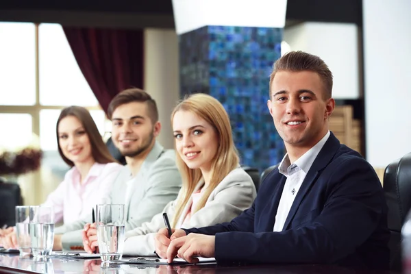 Business people working in conference room — Stock Photo, Image