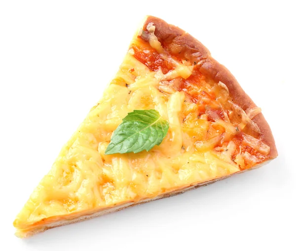 Snijd van smakelijke kaas pizza met basilicum geïsoleerd op wit — Stockfoto