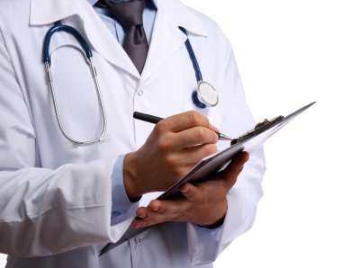 beyaz izole klasörle erkek doktor