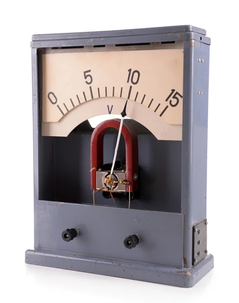 Vintage voltmeter geïsoleerd op wit — Stockfoto