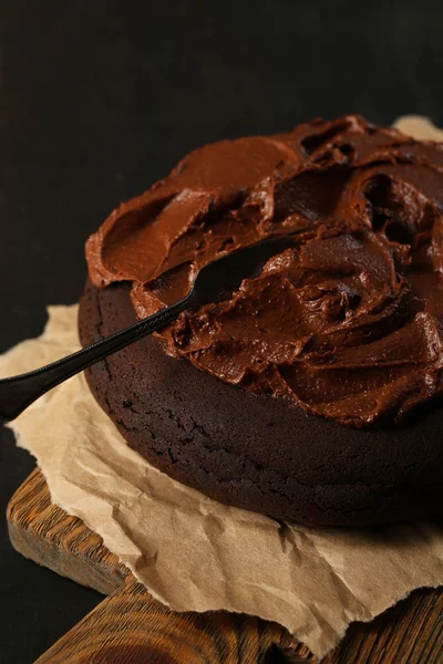 Chocolate cake on table — Stock Photo, Image