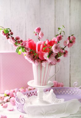 Bahar buket renkli kupa