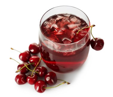 Kiraz ile taze meyve suyu