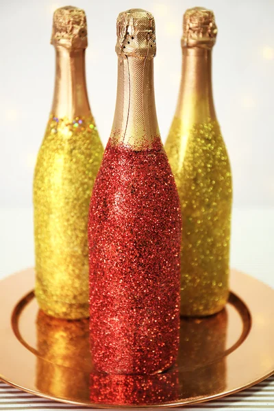 Декоративные бутылки шампанского — стоковое фото