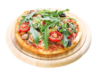 Sebzeli ve roka aromalı leziz pizza.