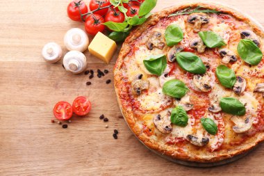 sebzeler lezzetli pizza