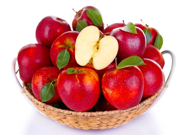 Ripe red apple in wicker basket — Stock Photo, Image