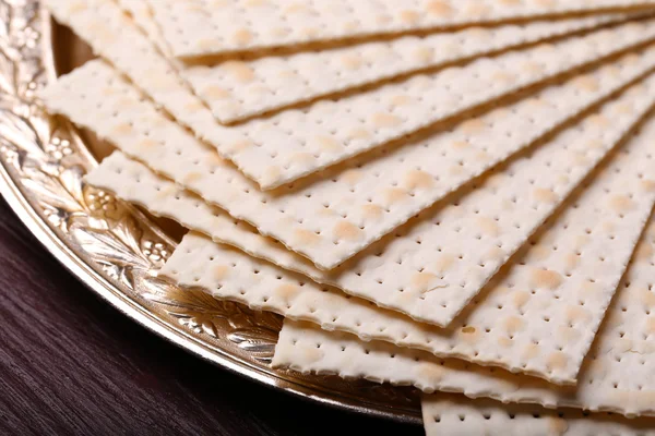 A húsvéti asztalra Matzo — Stock Fotó