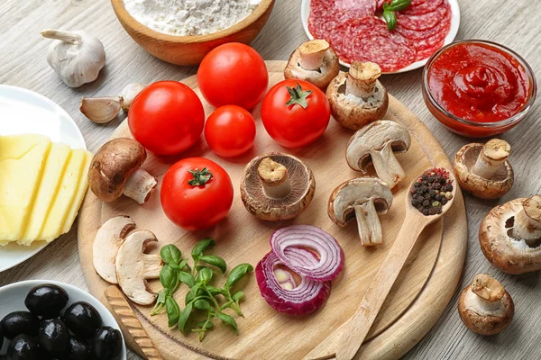 Ingredients for cooking pizza — Stock Photo, Image