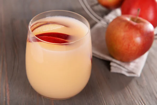 Cidre de pomme aux fruits — Photo