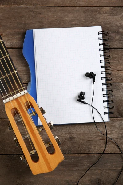 Music recording scene with guitar — Stock Photo, Image