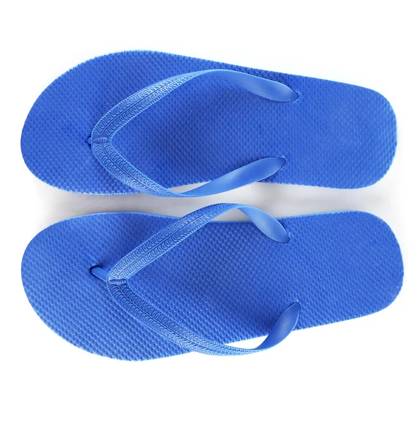 白で隔離される青いビーチ靴 — ストック写真